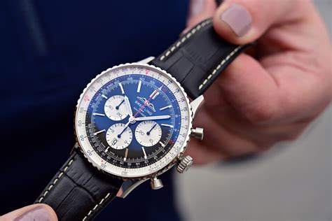 breitling gelb lynette|New Breitling Navitimer B01 Hands.